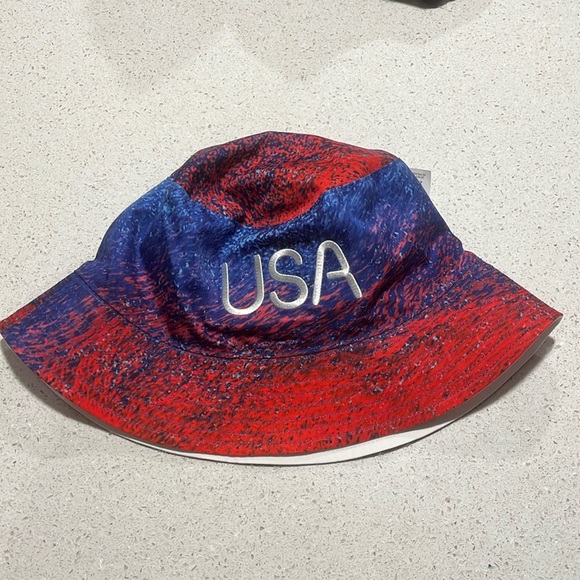 Nike USA bucket hat. Never worn. - Picture 1 of 5